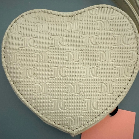 Juicy Couture NWT Angel Simply Perfect Heart zip around wristlet - Picture 2 of 4